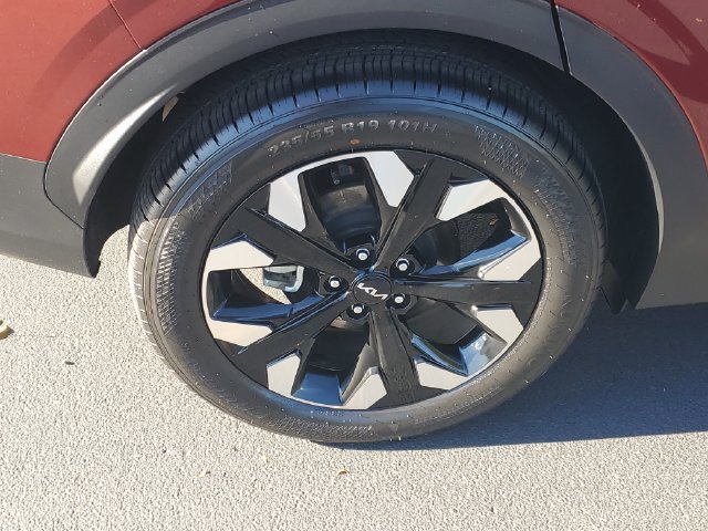 Certified 2024 Kia Sportage X-Line AWD/4WD image 5