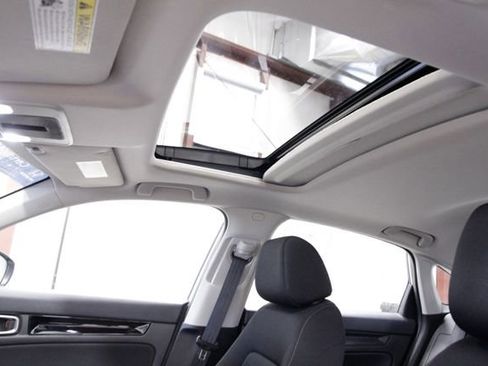 Certified 2023 Honda Civic EX image 33