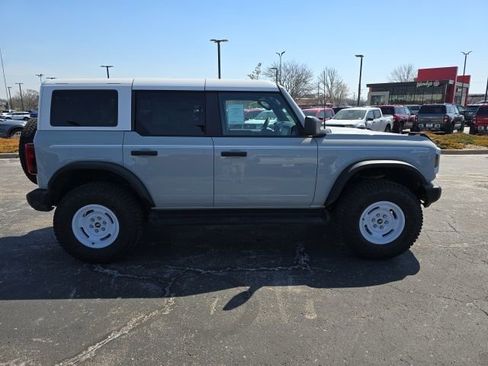 New 2026 Ford Bronco Heritage Edition AWD/4WD image 6
