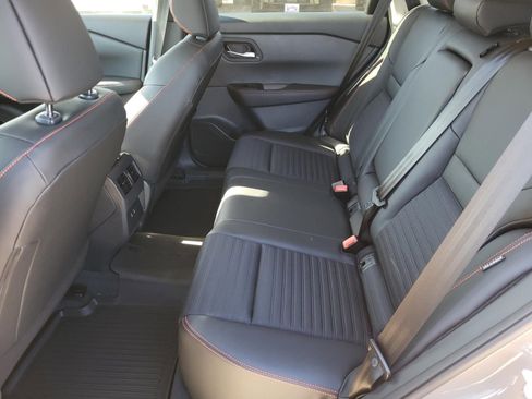 New 2026 Nissan Rogue SV AWD/4WD image 17