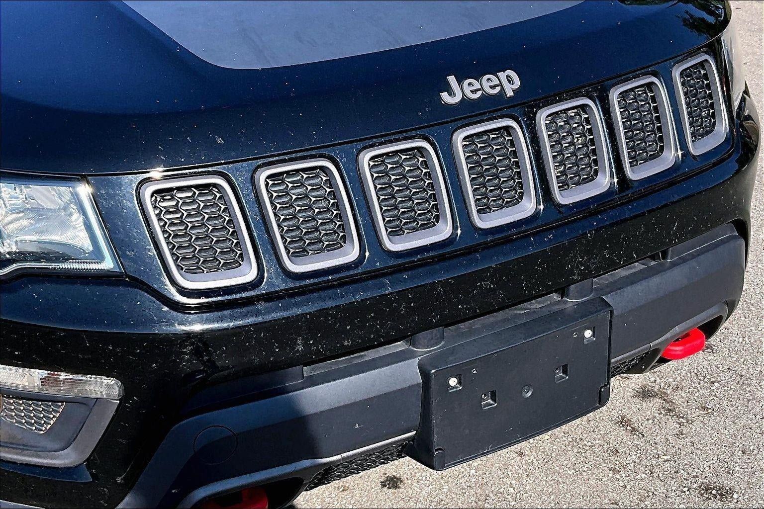 Used 2019 Jeep Compass Trailhawk AWD/4WD image 21