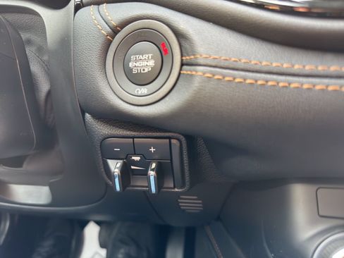 Used 2025 Dodge Durango R/T AWD/4WD image 28