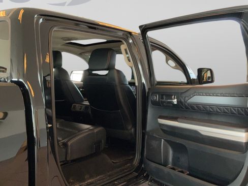 Used 2017 Toyota Tundra Platinum AWD/4WD image 32