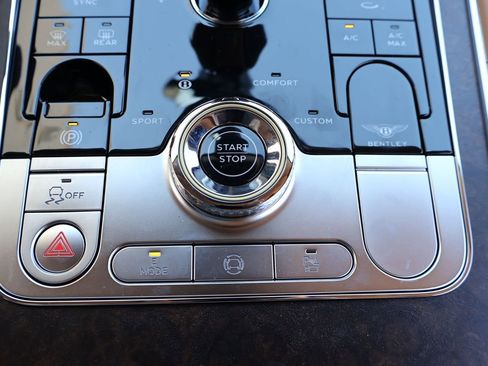 New 2026 Bentley Continental GT AWD/4WD image 32