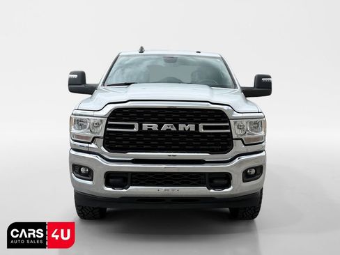 Used 2024 RAM 2500 Big Horn AWD/4WD image 2