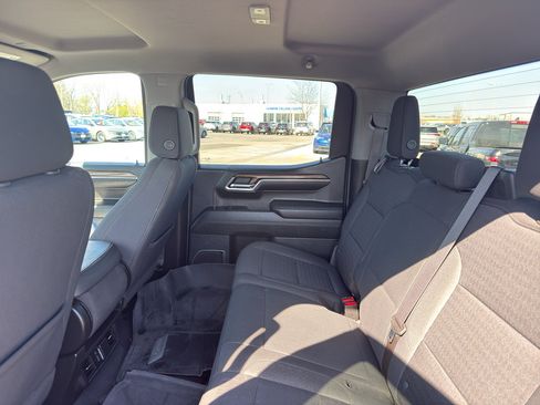 Used 2023 Chevrolet Silverado 1500 LT w/ Protection Package AWD/4WD image 34