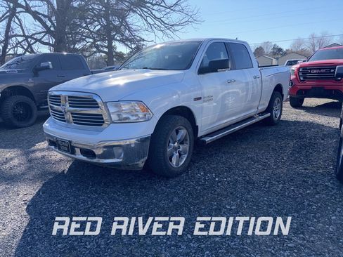 Used 2018 RAM 1500 Big Horn image 1