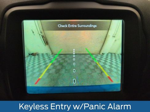 Used 2021 Jeep Renegade Latitude w/ Sun & Sound Group FWD image 29