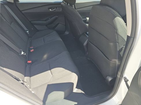 Used 2023 Honda Accord EX image 5