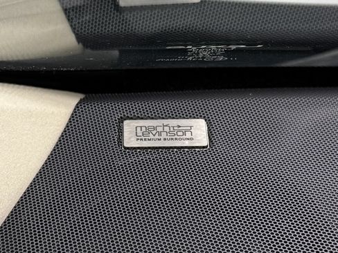 Used 2022 Lexus RX 450hL Luxury w/ Cold Area Package (CT) AWD/4WD image 29