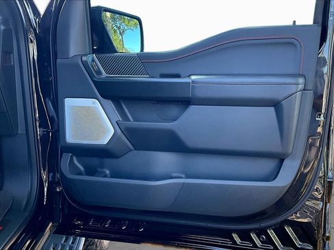 Used 2025 Ford F150 Raptor AWD/4WD image 23