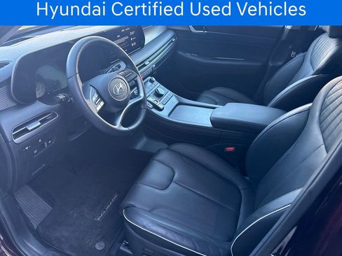 Used 2025 Hyundai Palisade Limited FWD image 12