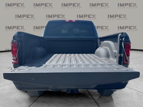 Used 2026 RAM 2500 Big Horn AWD/4WD image 17