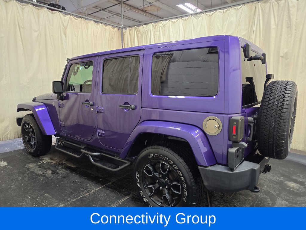 Used 2018 Jeep Wrangler Unlimited Sahara AWD/4WD image 10