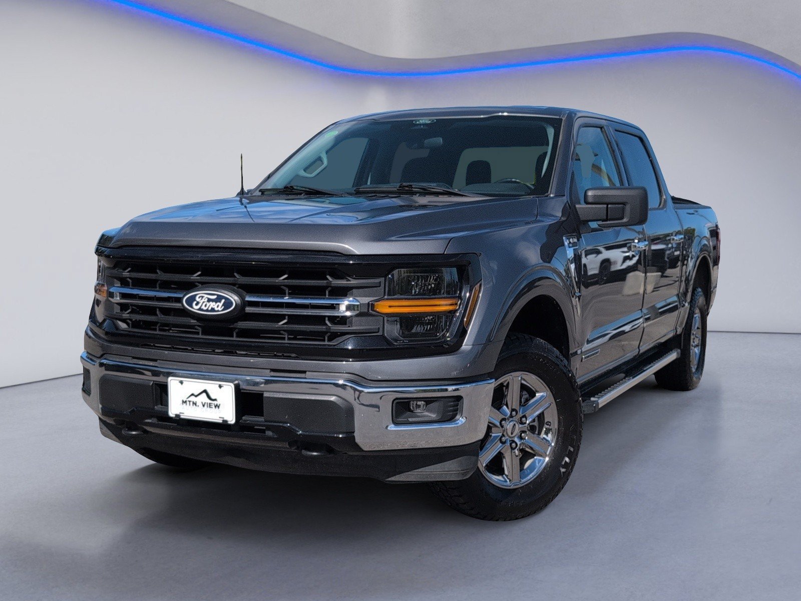 Used 2025 Ford F150 XLT w/ Equipment Group 301A Standard AWD/4WD image 2