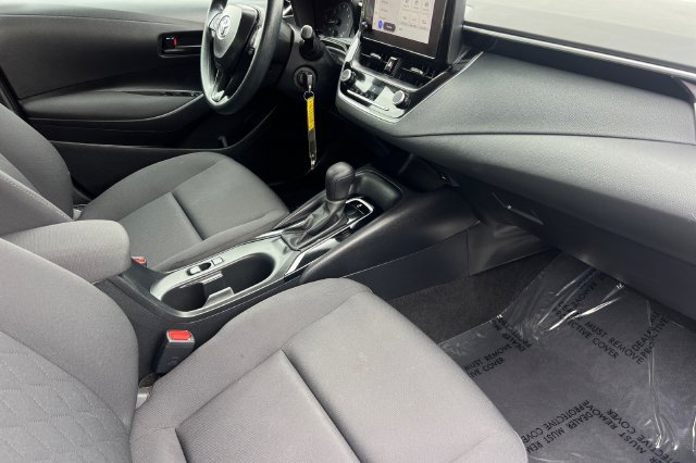 Used 2024 Toyota Corolla LE FWD image 20