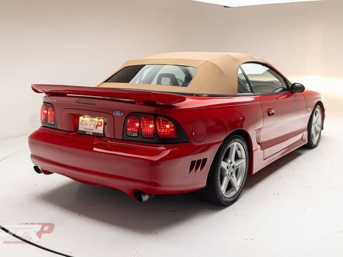 Used 1997 Ford Mustang Convertible RWD image 11