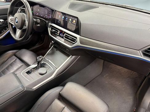 Used 2020 BMW 330i Sedan w/ M Sport Package image 32