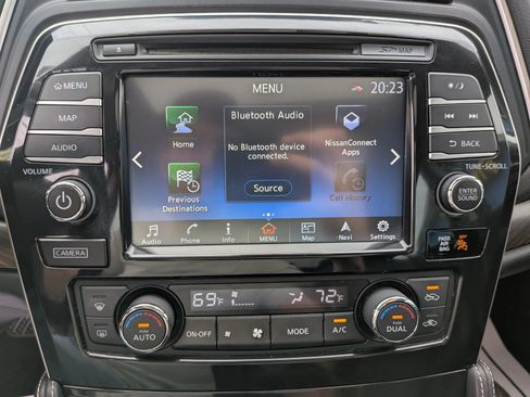 Used 2016 Nissan Maxima Platinum FWD image 54