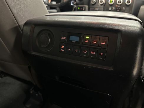 Used 2018 Toyota Sequoia SR5 image 18