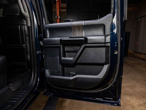 Used 2021 Ford F250 Lariat w/ Lariat Ultimate Package image 38