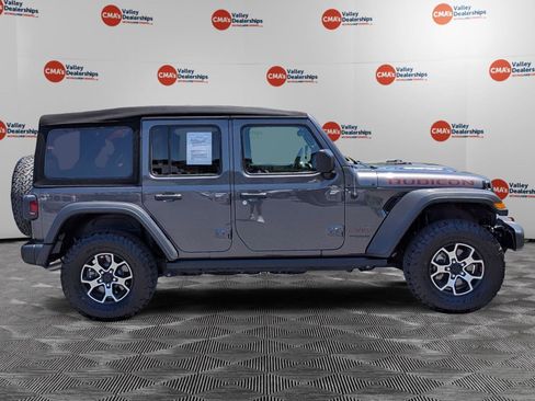 Used 2021 Jeep Wrangler Unlimited Rubicon w/ Cold Weather Group AWD/4WD image 4