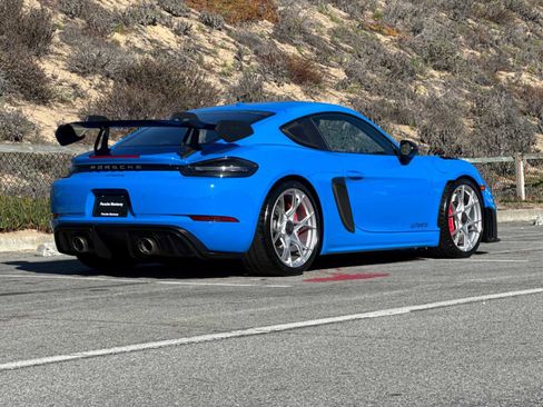 Certified 2025 Porsche 718 Cayman GT4 RS image 7