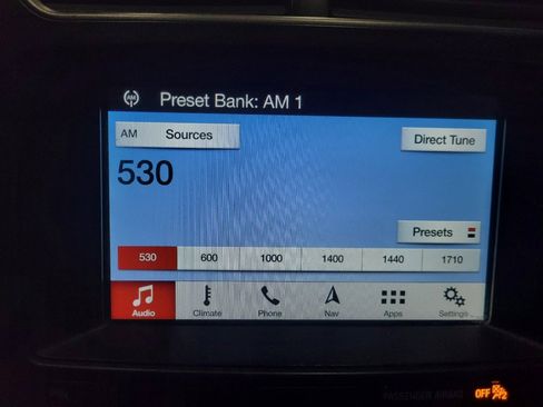 Used 2018 Ford Explorer XLT w/ Equipment Group 202A image 25