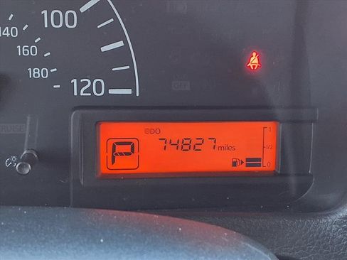 Used 2021 Nissan NV200 S image 38