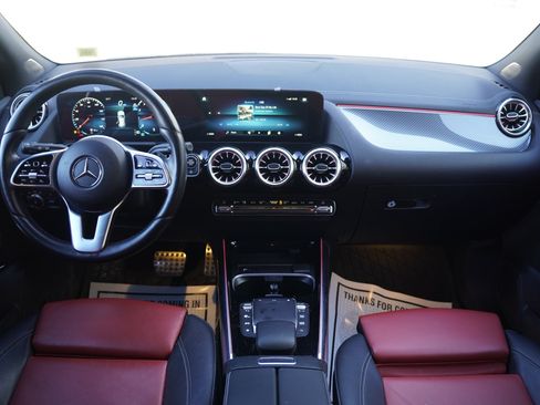 Used 2023 Mercedes-Benz GLA 250 4MATIC image 16