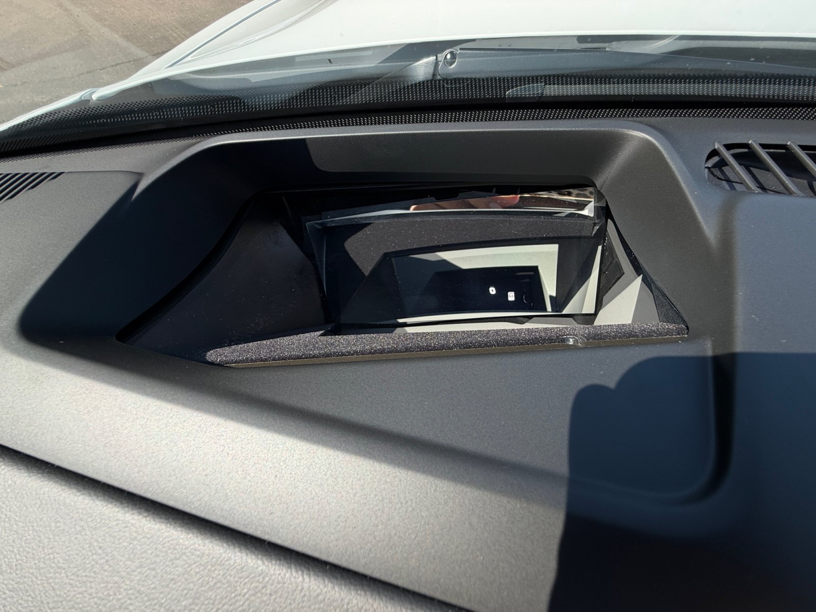 New 2026 Dodge Charger R/T AWD/4WD image 38