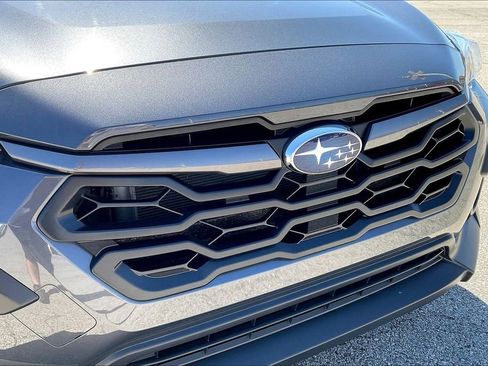 Used 2024 Subaru Crosstrek 2.5i Limited w/ Crosstrek Mirror Package image 30