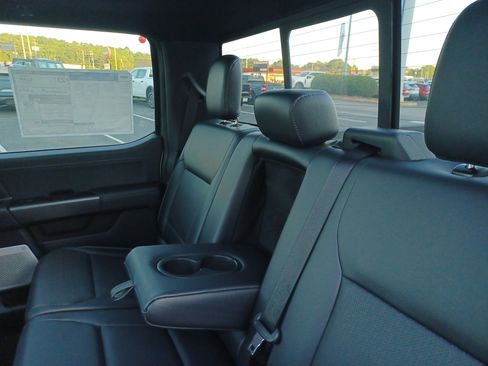 New 2025 Ford F150 Lariat w/ Equipment Group 502A High image 19