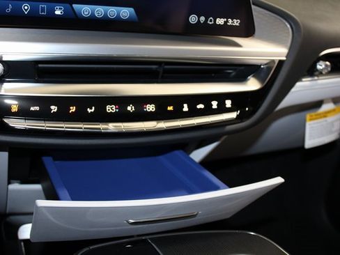 New 2026 Cadillac Lyriq Sport image 19