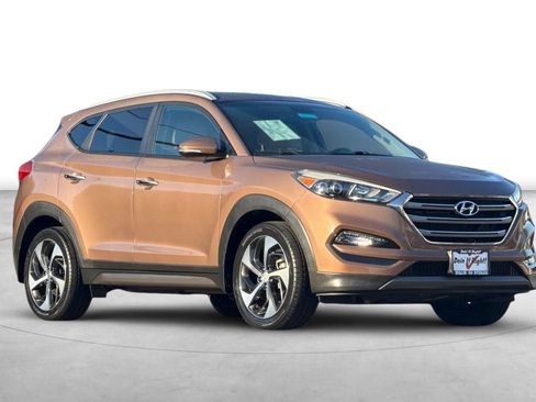 Used 2016 Hyundai Tucson Limited image 8