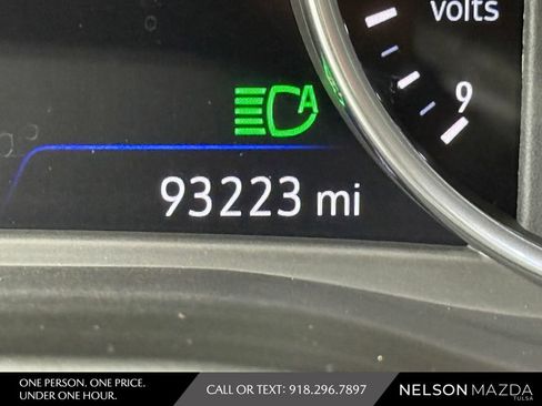 Used 2020 Buick Enclave Avenir w/ Avenir Technology Package FWD image 26