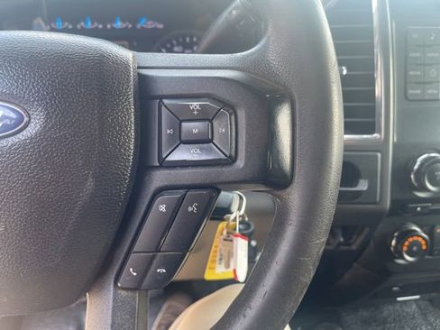 Used 2017 Ford F550 XLT image 29