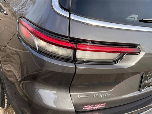 Used 2022 Jeep Grand Cherokee L Limited image 30