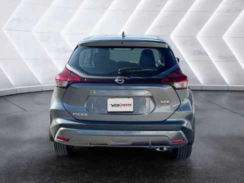Used 2025 Nissan Kicks Play S image 5
