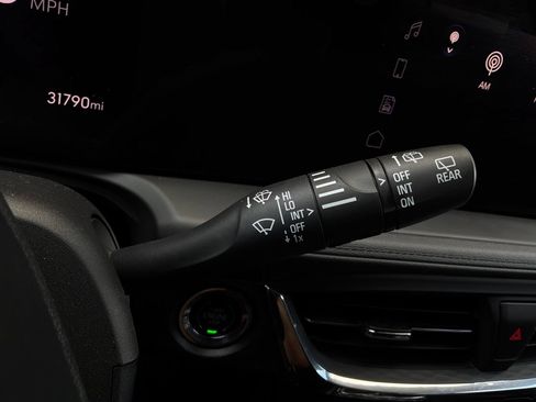 Used 2025 Buick Encore GX Preferred FWD image 35