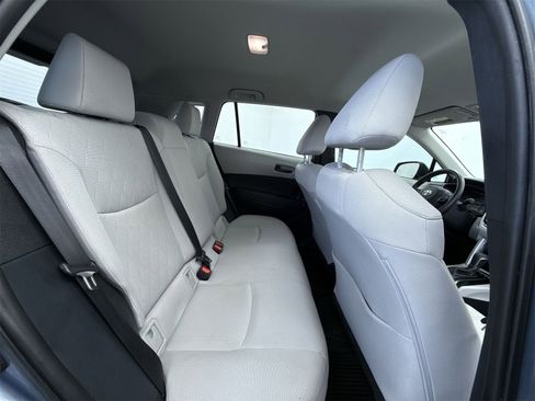 Used 2023 Toyota Corolla Cross LE image 37