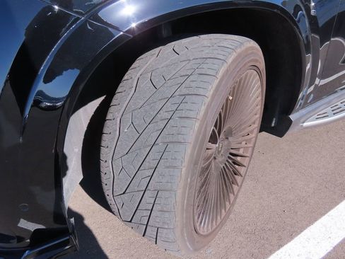 Used 2024 Mercedes-Benz GLE 350 4MATIC image 14