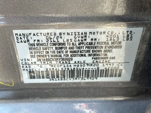 Used 2024 Nissan Sentra SV FWD image 30