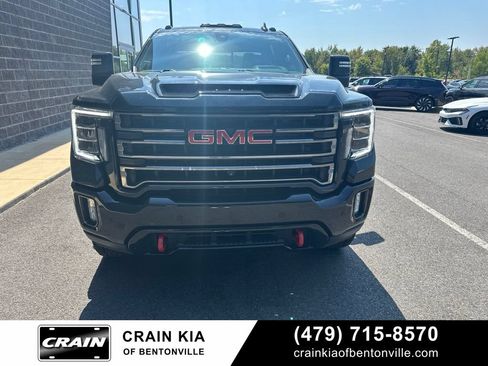Used 2021 GMC Sierra 2500 AT4 w/ AT4 Premium Plus Package AWD/4WD image 9