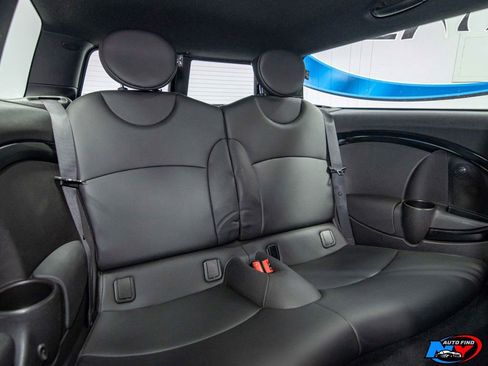 Used 2013 MINI Cooper Clubman S image 19