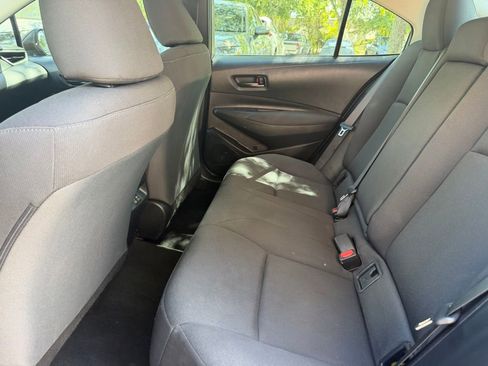 Used 2024 Toyota Corolla LE image 11