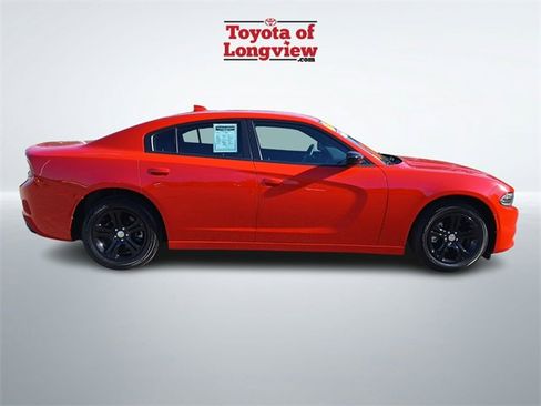 Used 2023 Dodge Charger SXT image 8