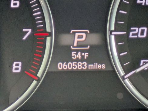 Used 2018 Acura TLX w/ Technology Package image 11