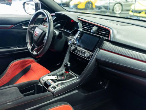 Used 2020 Honda Civic Type R image 13