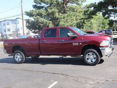 Used 2018 RAM 2500 Tradesman w/ Chrome Appearance Group AWD/4WD image 2